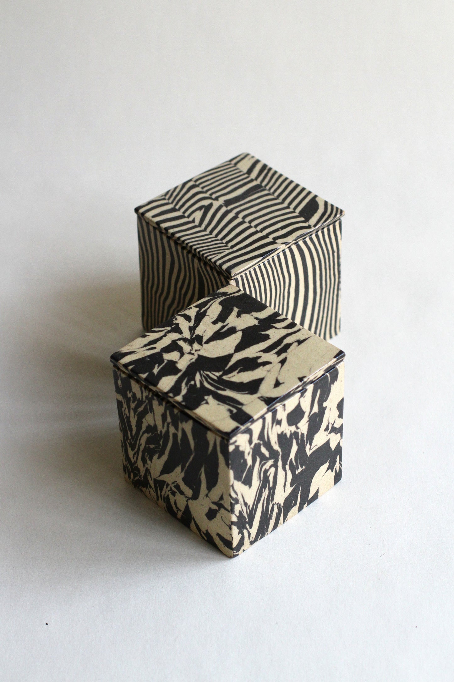 Nerikomi Lidded box 03