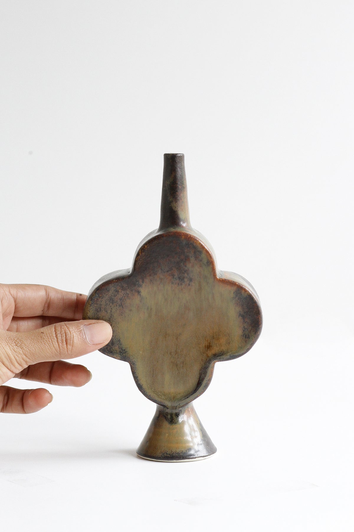 02 Kibble Vase - S