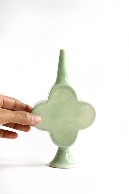 06 Kibble Vase - S