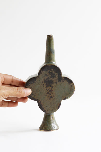 10 Kibble Vase - S