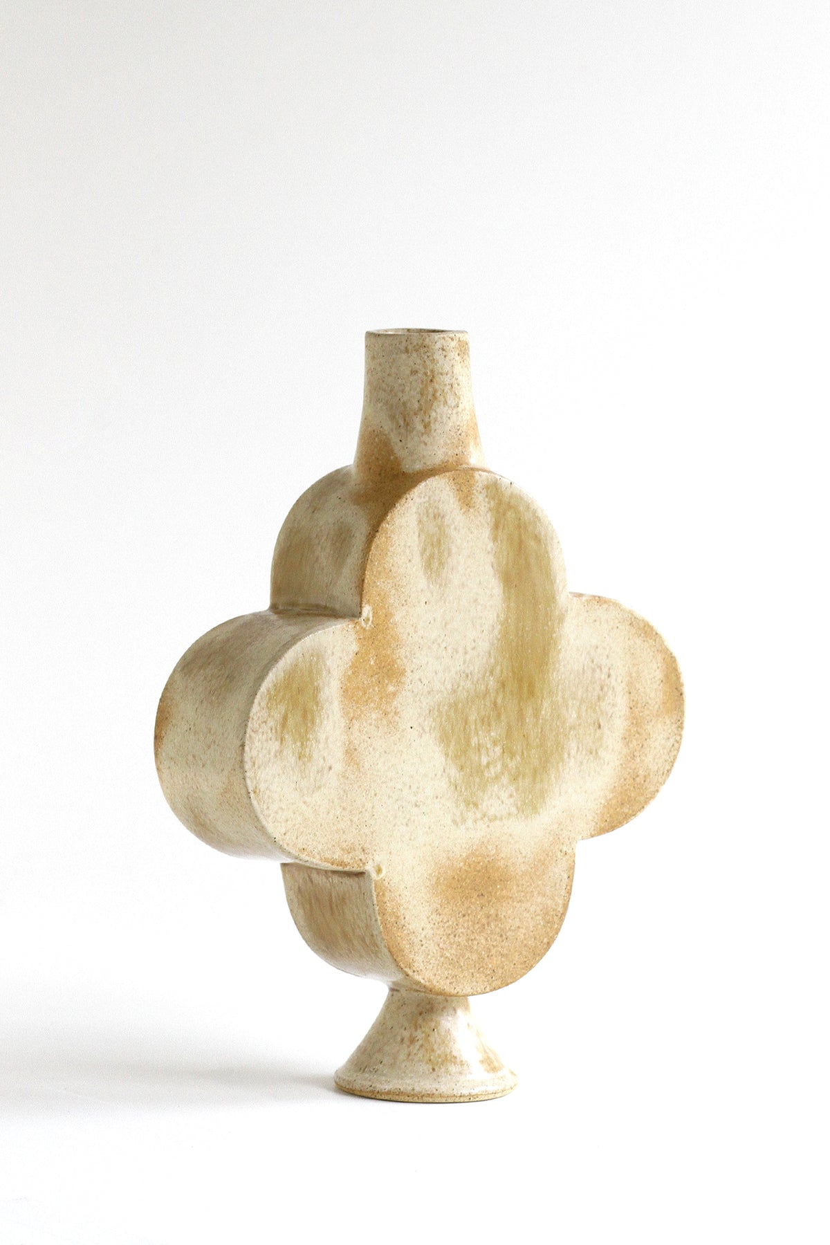 02 Kibble Vase - M