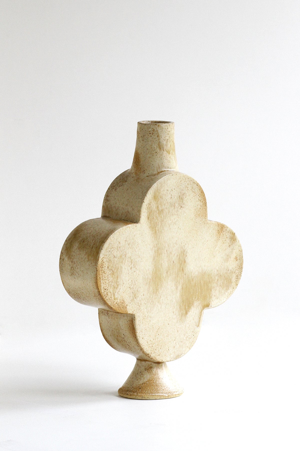 02 Kibble Vase - M