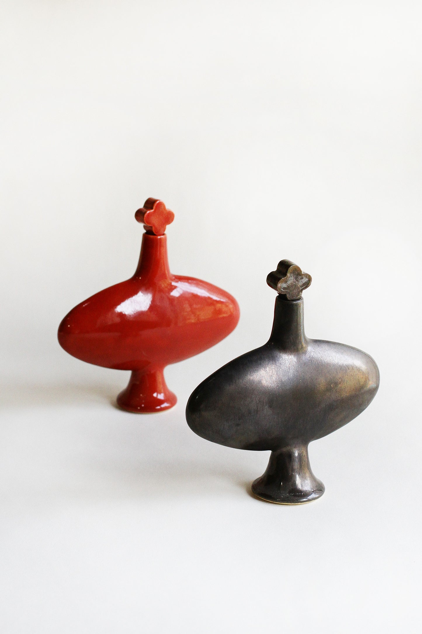 Vase with stopper - Metallic