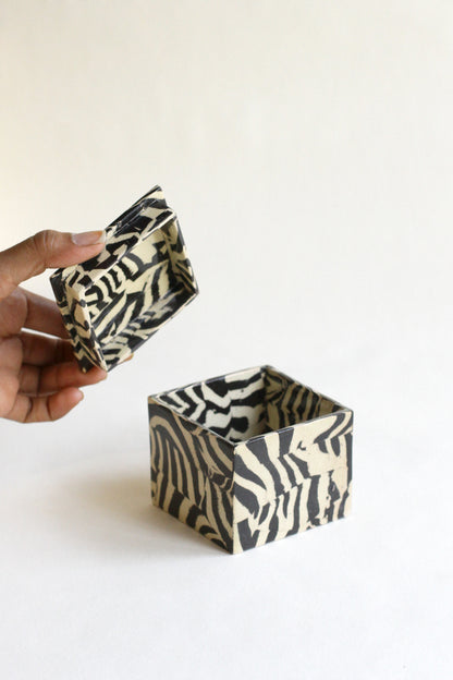 Nerikomi Lidded box 01