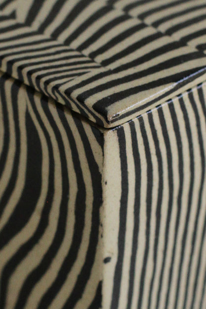 Nerikomi Lidded box 02