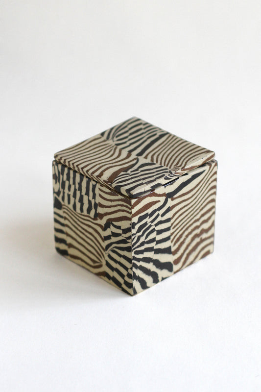 Nerikomi Lidded box 04