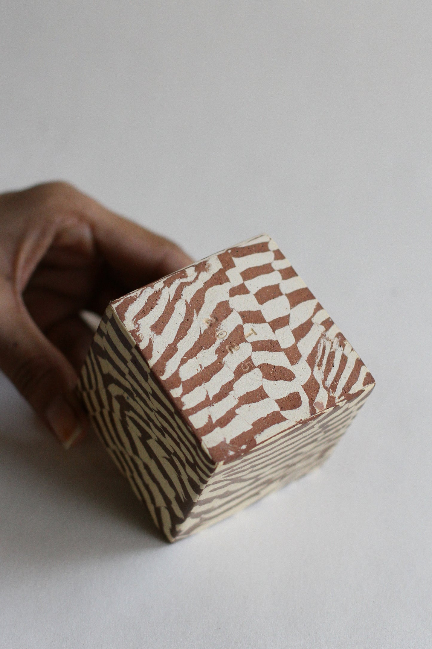 Nerikomi Lidded box 06