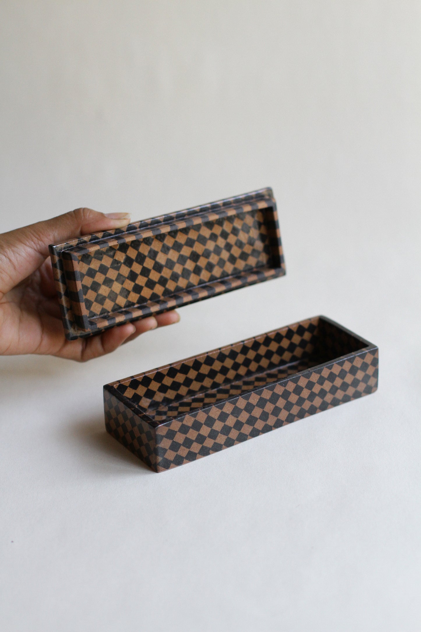 Nerikomi Lidded box 09