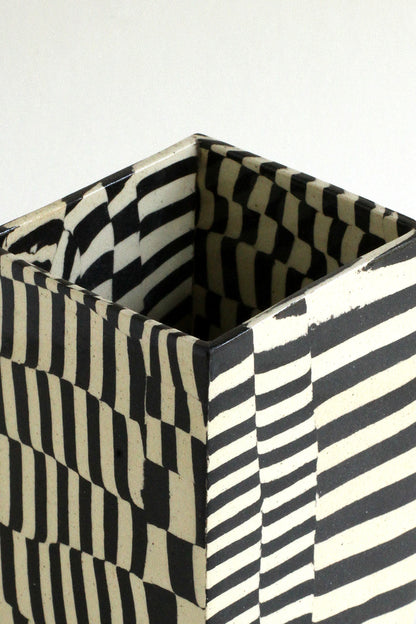 Nerikomi Rectangular holder - 02