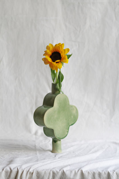 Kibble Vase - Crackle Green