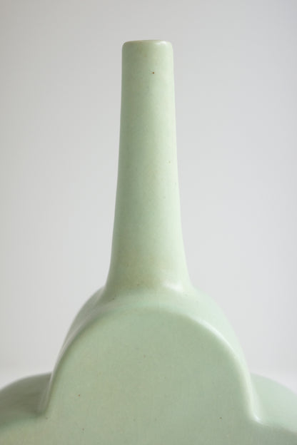 03 Kibble Vase - S